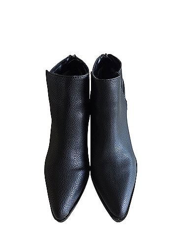 Simply Vera Vera Wang Ankle Boots (view 2)