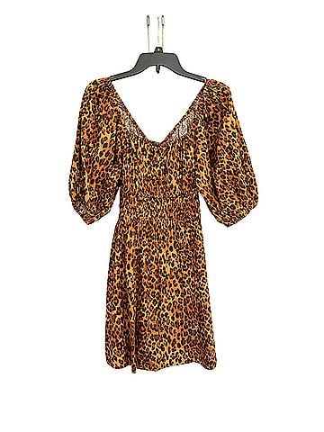 Old Navy Casual Dress (view 2)