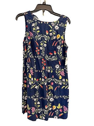 Old Navy Casual Dress (view 1)