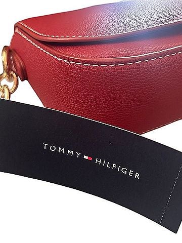 Tommy Hilfiger Brielle II EW Crossbody Bag (view 1)