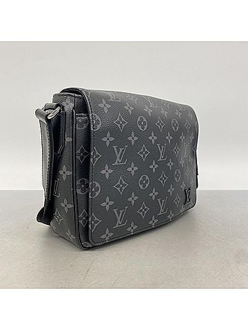 Louis Vuitton Louis Vuitton Shoulder Bag Monogram Eclipse District PMNV2 M45272 Black Men's P3279300 (view 2)