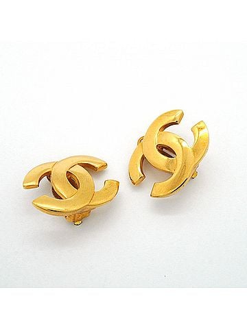 Chanel Chanel earrings, Coco Mark, GP plated, gold, women's. (view 2)