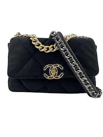 Chanel Chanel Matelassé Shoulder Bag, Velvet, Black (view 1)