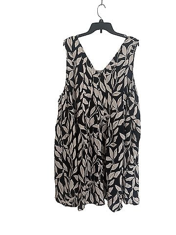 Ava & Viv Casual Dress (view 1)