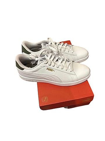 Puma Sneakers (view 1)