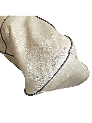 Liz Claiborne Tote (view 2)