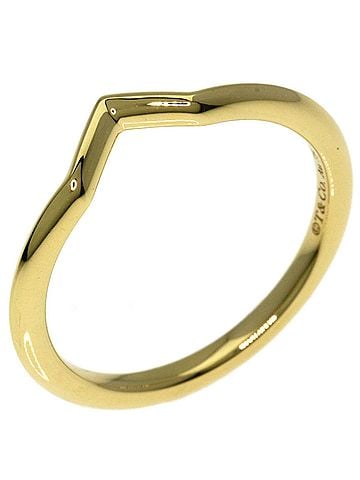 Tiffany & Co. Tiffany &amp; Co. V-Band Ring, 18K Yellow Gold, Women's. (view 2)