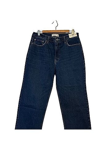 Abercrombie & Fitch The Vintage Straight Leg Jeans (view 1)