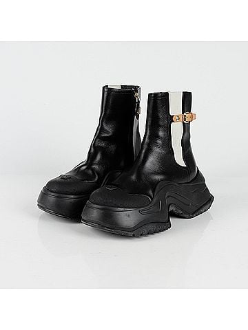 Louis Vuitton Archlight Platform Ankle Boots Size (view 1)