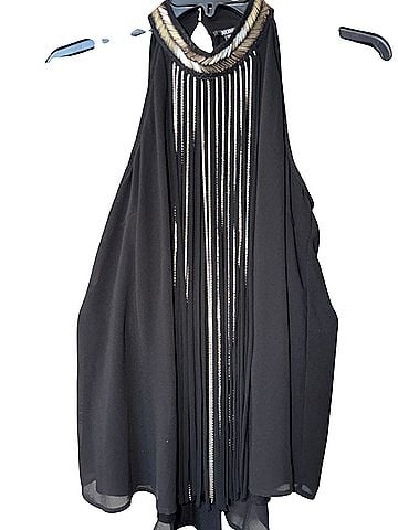XOXO Sleeveless Blouse (view 1)