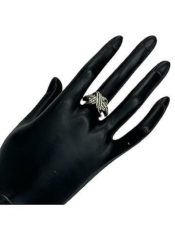 Tiffany & Co. TIFFANY&amp;Co. Tiffany Signature Cross Ring, Sterling Silver 925, 18K Yellow Gold, &amp; Item Number 60717 (view 2)
