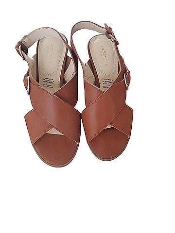 Liz Claiborne Wedges (view 1)