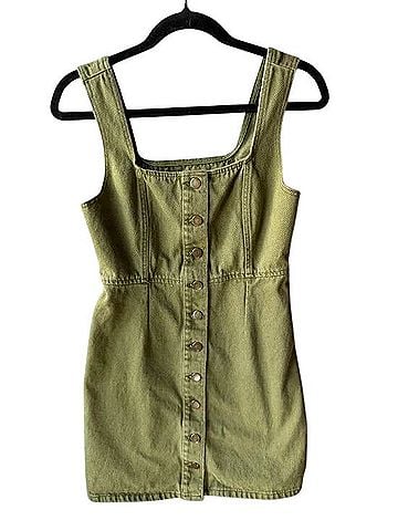Urban Outfitters Casual Dress (view 1)