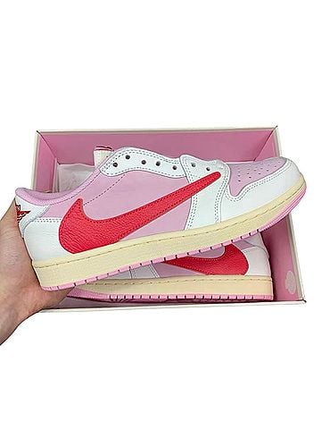 Nike Sneakers (view 2)