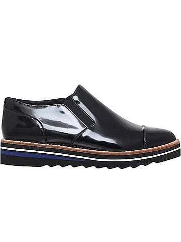 Vince. Alona Flats (view 1)