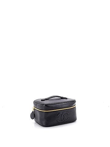 Chanel Vintage Timeless Cosmetic Case Caviar Medium (view 2)