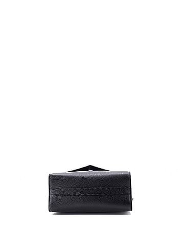 Prada Monochrome Shoulder Bag Saffiano Leather Small (view 2)