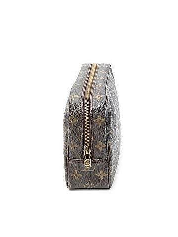 Louis Vuitton Toiletry Pouch PM (view 2)