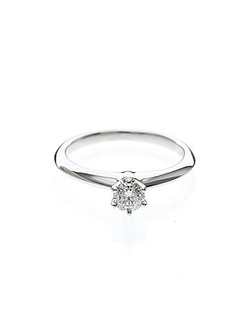 Tiffany & Co. Tiffany &amp; Co. Solitaire Ring, Diamond, PT950, Condition Rank A, Weight: 3.5g (view 1)