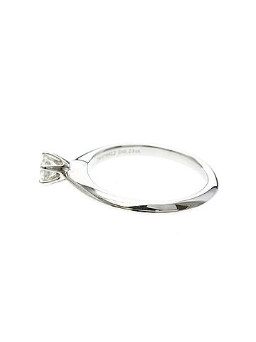 Tiffany & Co. Tiffany &amp; Co. Solitaire Ring, Diamond, PT950, Condition Rank A, Weight: 3.5g (view 2)