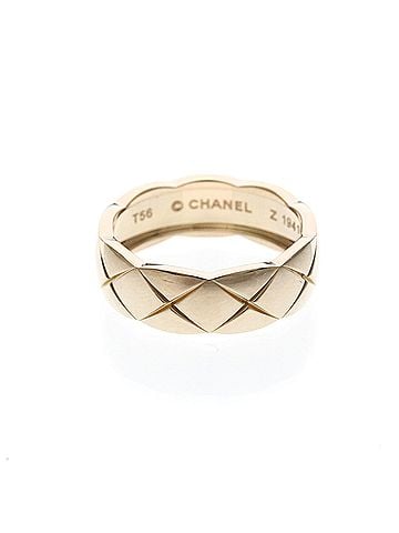 Chanel Chanel Coco Crush Ring Medium Model Pink Gold (18K) Fashion No Stone Band Ring Pink Gold (view 1)