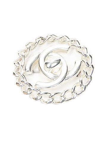 Chanel CC Turnlock Motif Brooch (view 1)