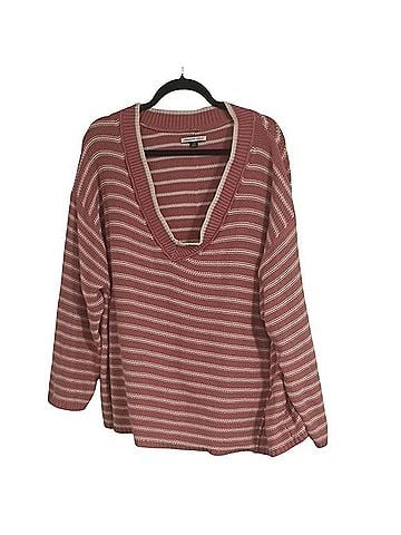 American Eagle Outfitters Casual Sweaters (view 1)