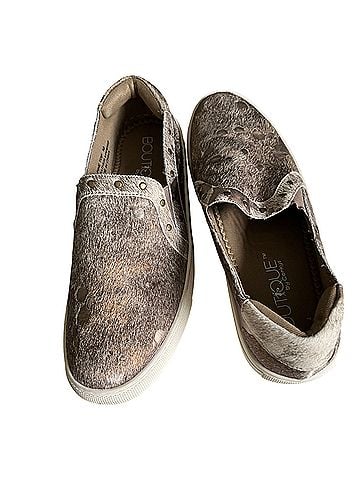 BOUTIQUE By Corkys Sneakers (view 1)