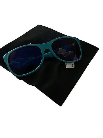 Marc Jacobs Sunglasses (view 2)