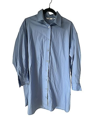Uniqlo Long Sleeve Button-Down Shirt (view 1)