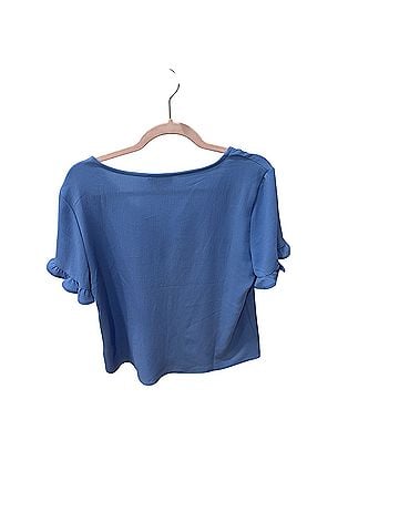 CeCe Short Sleeve Blouse (view 2)