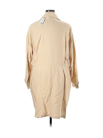 Vince. Active Dress (view 2)