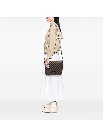 Louis Vuitton Damier Ebene Brooklyn MM (view 2)