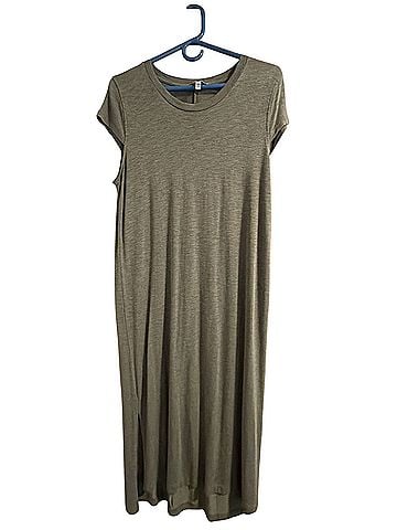 Jessica Simpson brees Casual Dress (view 1)