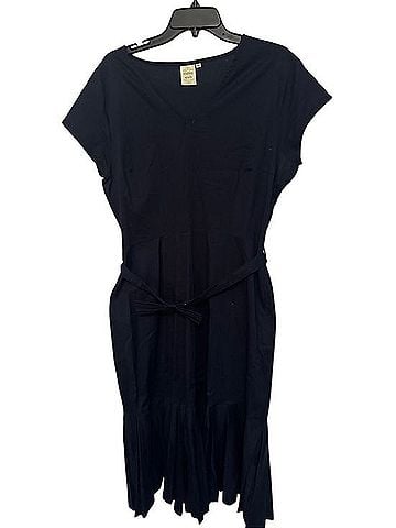 Shabby Apple Capsleeve Bow Belted Midi Dress Casual Dress (view 1)