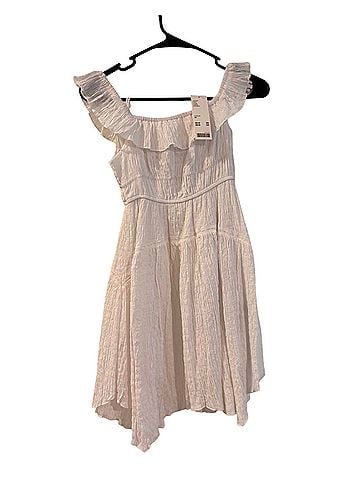 Urban Outfitters Casual Dress (view 1)