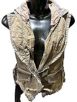 Murmur Vest (view 1)