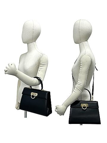 Salvatore Ferragamo Salvatore Ferragamo Gancini logo hardware leather 2-way handbag/shoulder bag black 49344 (view 2)