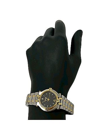 Gucci GUCCI 9000L Logo Engraved Stainless Steel Quartz Wristwatch, Silver/Gold, 37789 (view 2)