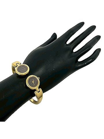 Fendi FENDI 600L Logo Engraved GP Quartz Wristwatch Bangle Gold 22368 (view 2)