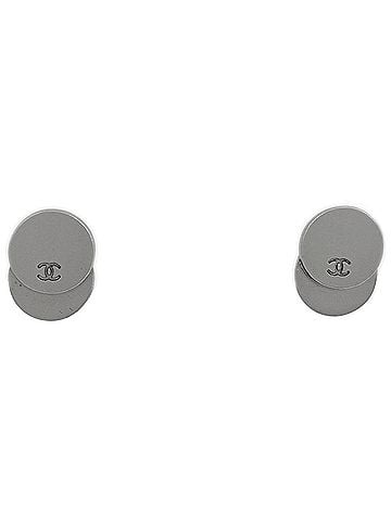 Chanel Chanel earrings, round shape, silver plated, silver, for women. (view 1)