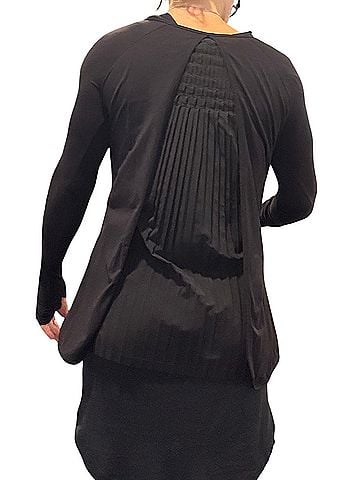 Lululemon Athletica Long Sleeve Top (view 2)