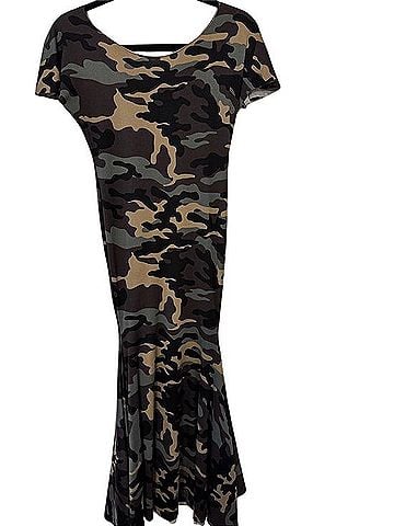 Mini Cutie Boutique Casual Dress (view 2)