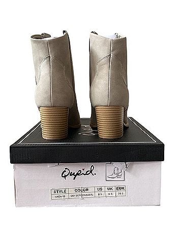 Qupid VACA-16 Ankle Boots (view 2)