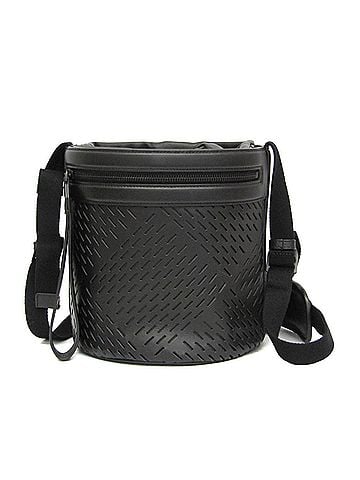 Bottega Veneta Bottega Veneta Drawstring Bucket Bag 578544 VBOY1 1000 Men's Leather Shoulder Bag Black (view 1)