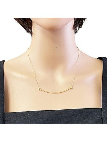 Tiffany & Co. Tiffany &amp; Co. T Smile Necklace, 18K Yellow Gold, Women's, Pre-owned. (view 2)