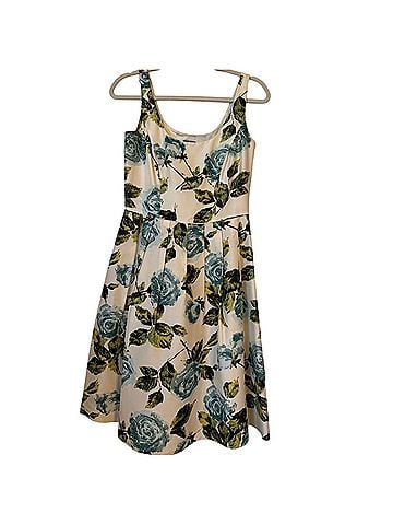 Ann Taylor Casual Dress (view 1)