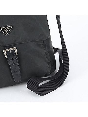 Prada Prada Tessuto Nylon Triangle Logo Leather Shoulder Bag Messenger Business for Men (view 2)