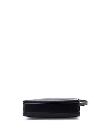 Saint Laurent Manhattan Shoulder Bag Leather Medium (view 2)