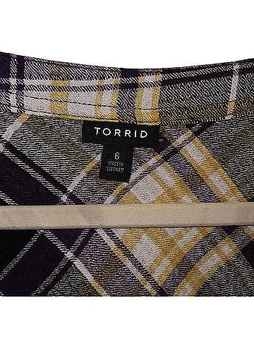 Torrid Long Sleeve T-Shirt (view 2)